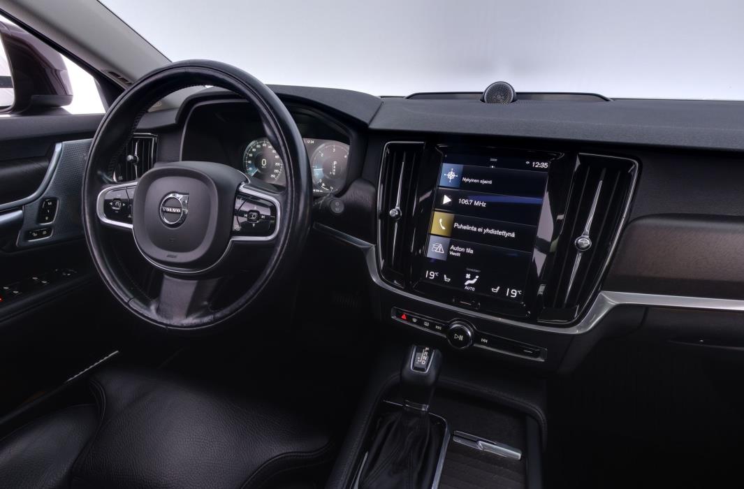 Volvo V90 Cross Country 2017