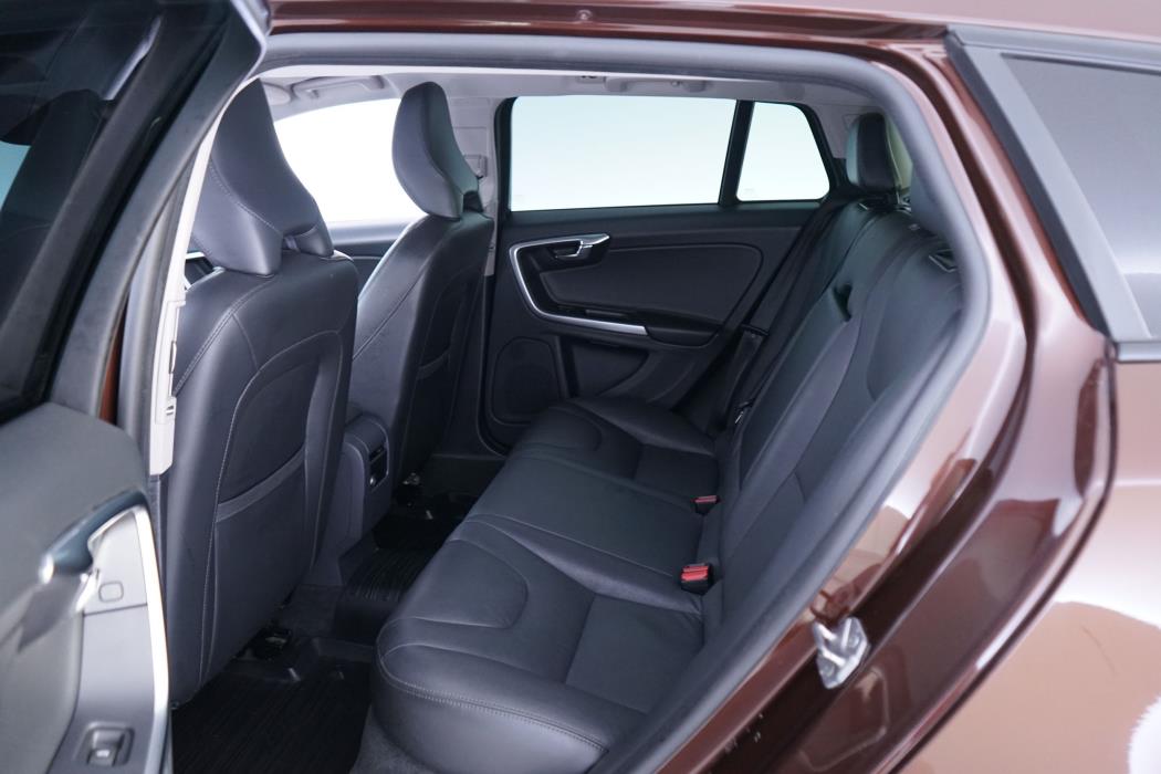 Volvo V60 Cross Country 2018