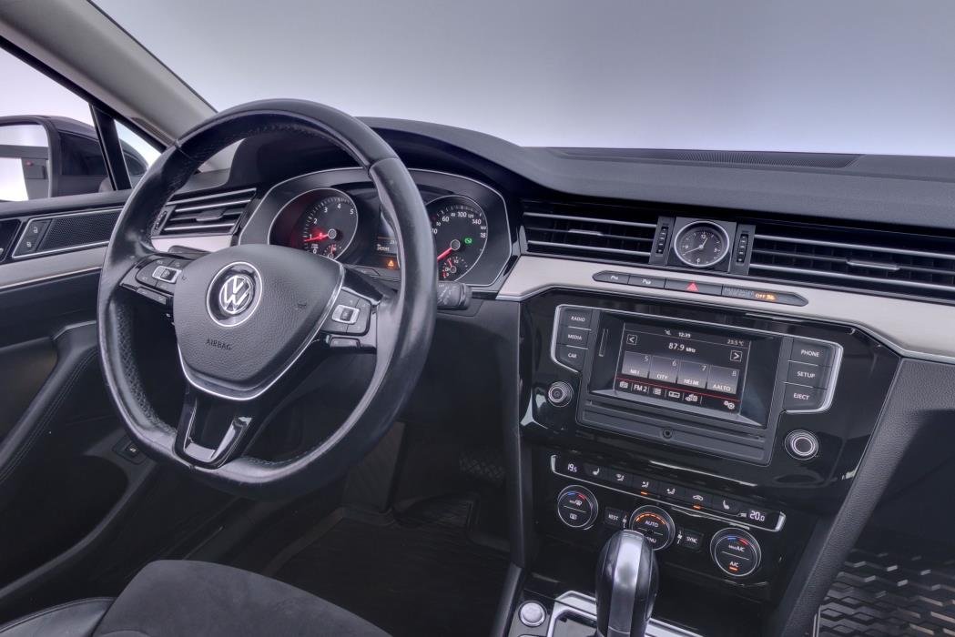 Volkswagen Passat 2015