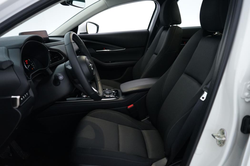 Mazda CX-30 2025