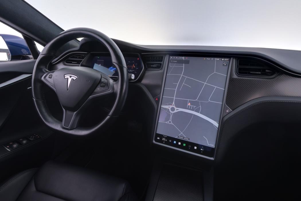 Tesla Model S 2018