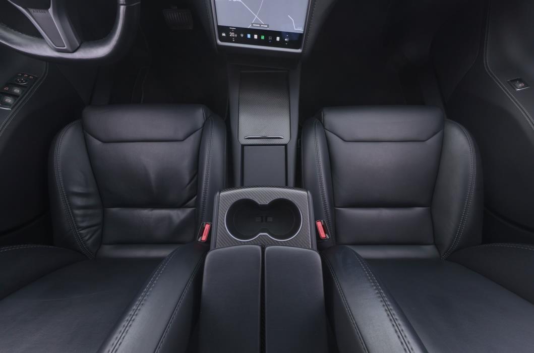 Tesla Model S 2018