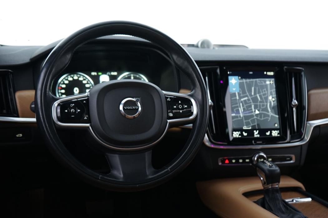 Volvo V90 2017