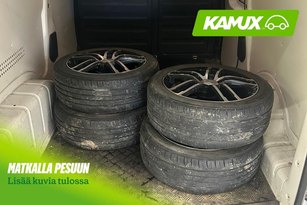 Volkswagen Caddy 2012