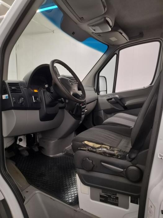 Mercedes-Benz Sprinter 2011