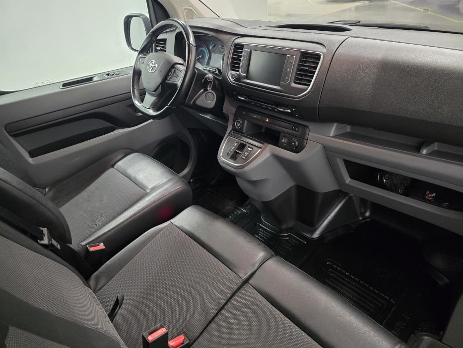 Toyota Proace 2021