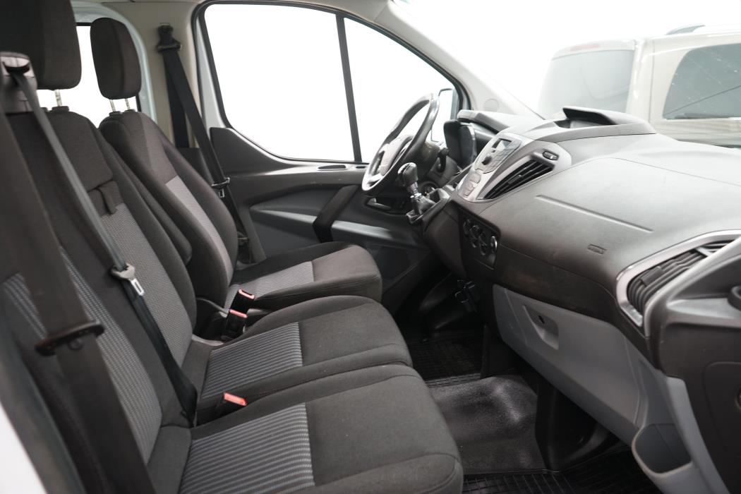 Ford Tourneo Custom 2017