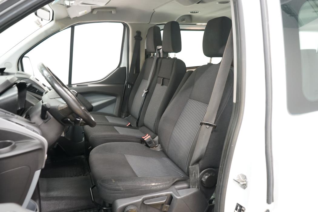Ford Tourneo Custom 2017