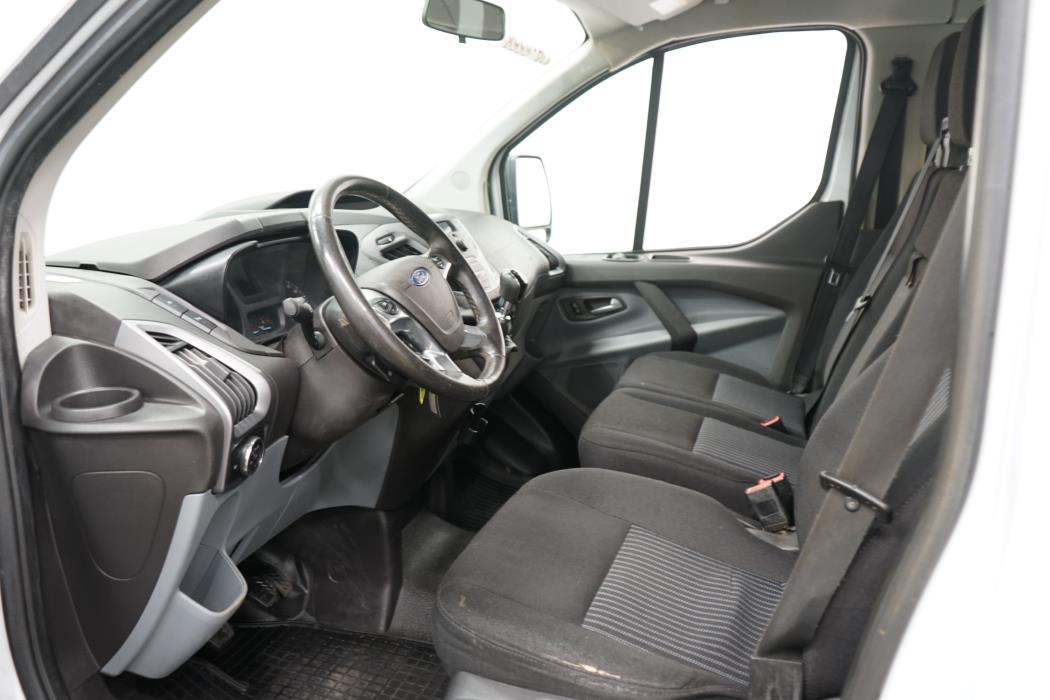 Ford Tourneo Custom 2017