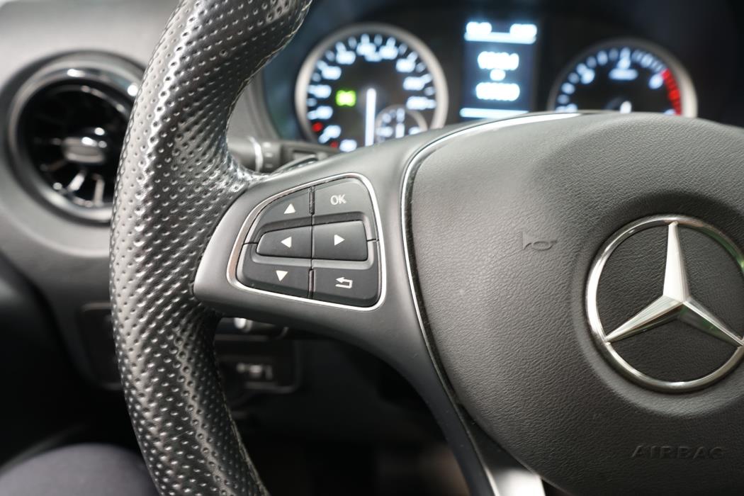 Mercedes-Benz Vito 2021