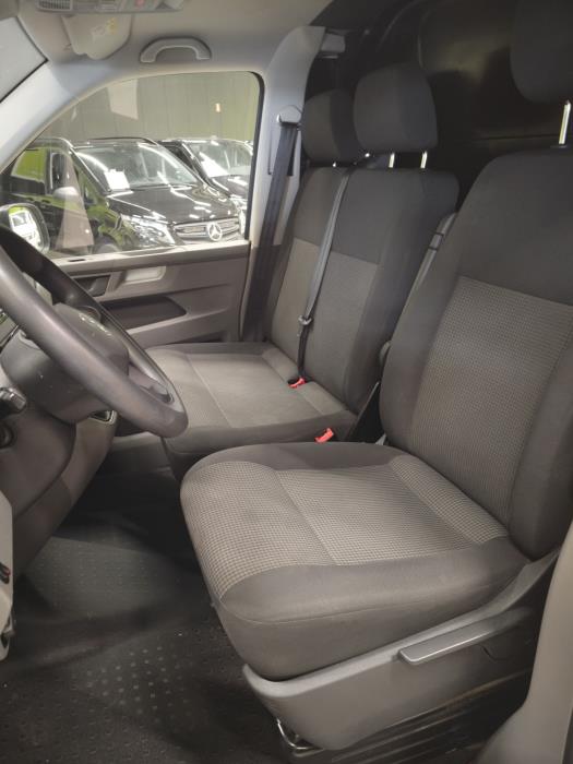 Volkswagen Transporter 2021
