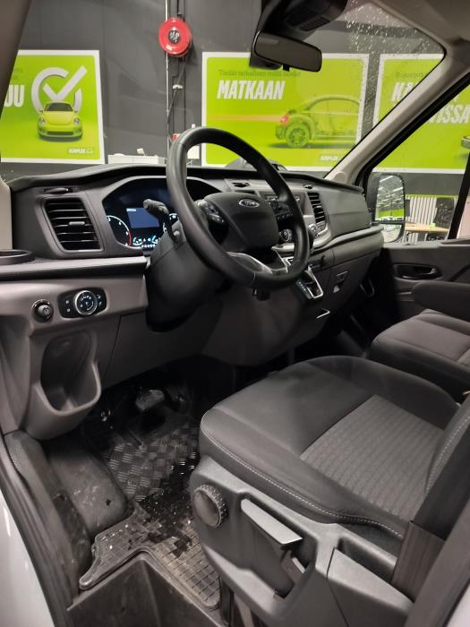 Ford Transit 2024