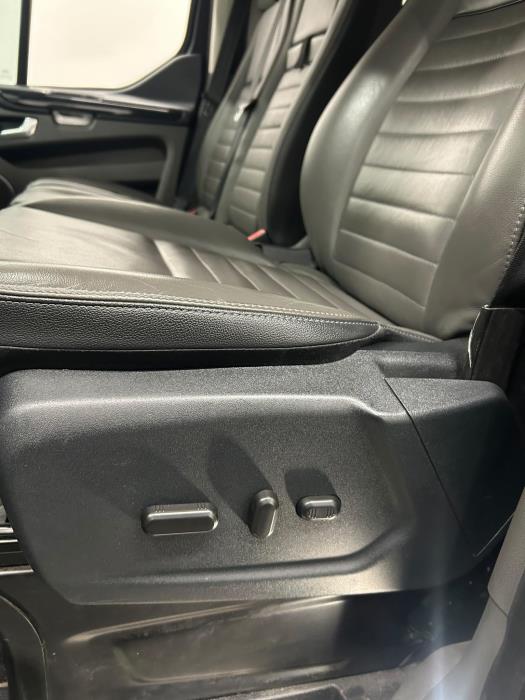 Ford Tourneo Custom 2019