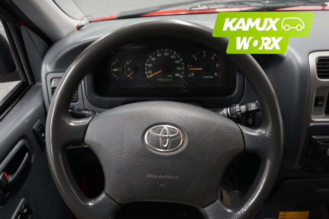 Toyota Hiace 2009