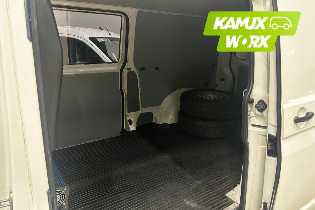 Volkswagen Transporter 2012