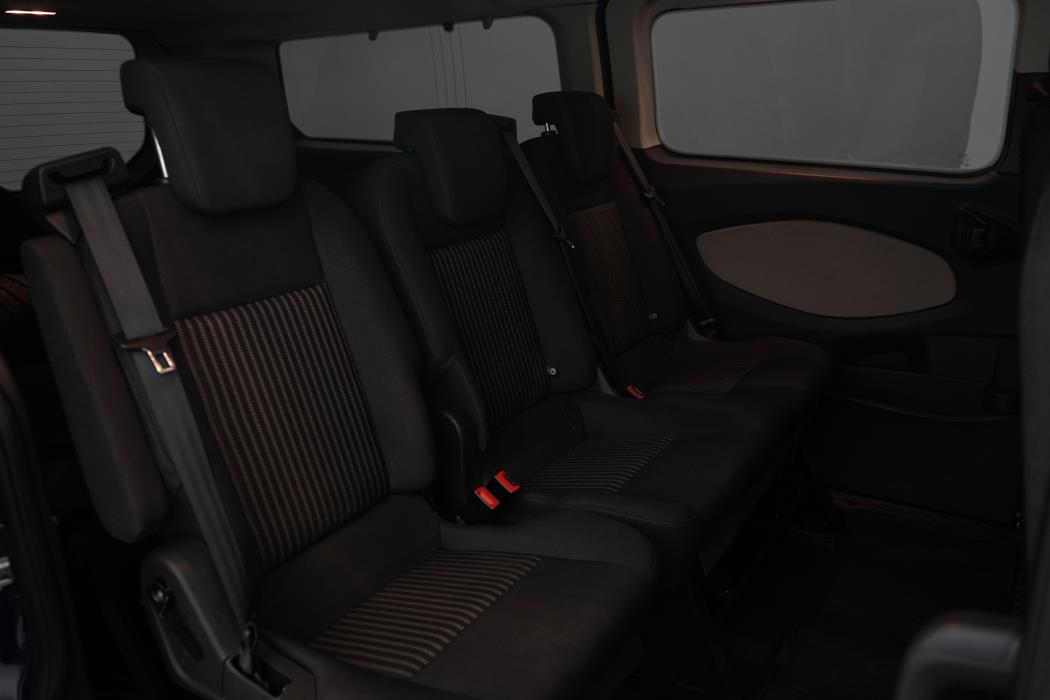 Ford Tourneo Custom 2017