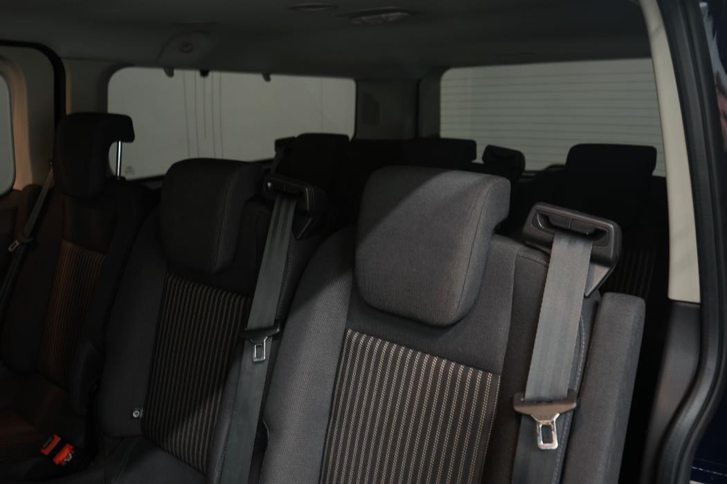 Ford Tourneo Custom 2017