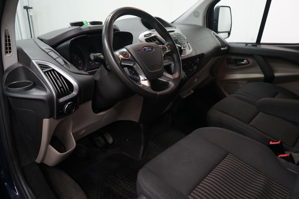 Ford Tourneo Custom 2017