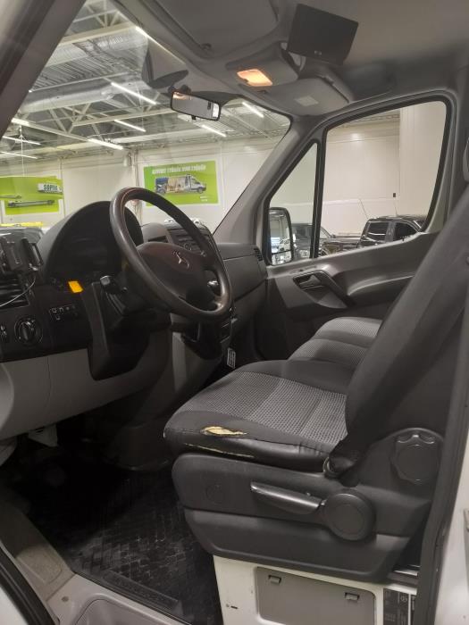 Mercedes-Benz Sprinter 2012