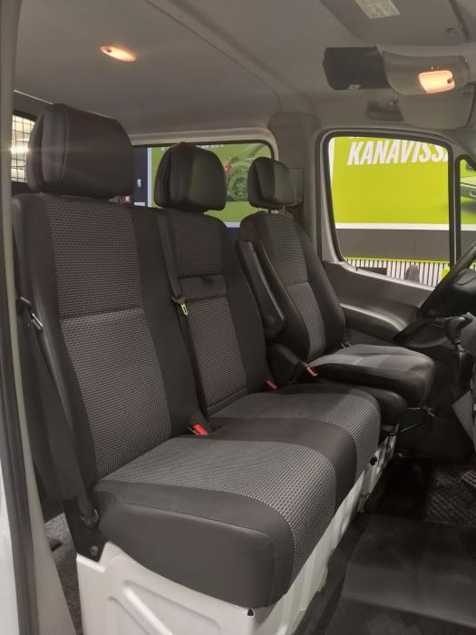 Mercedes-Benz Sprinter 2012