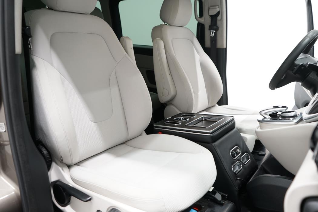 Mercedes-Benz V 2015