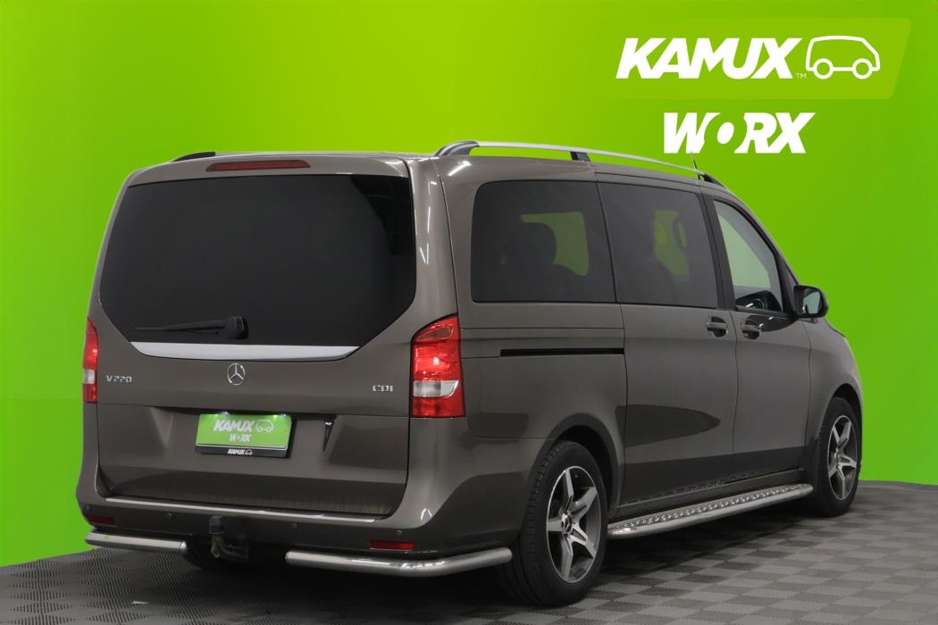 Mercedes-Benz V 2015