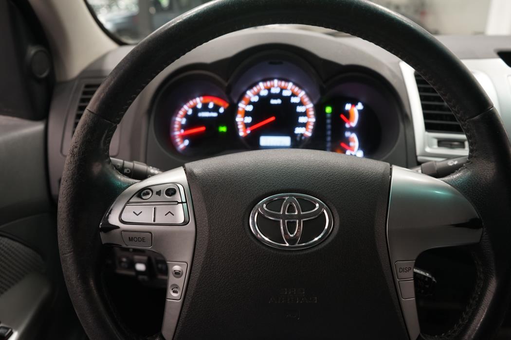 Toyota Hilux 2013