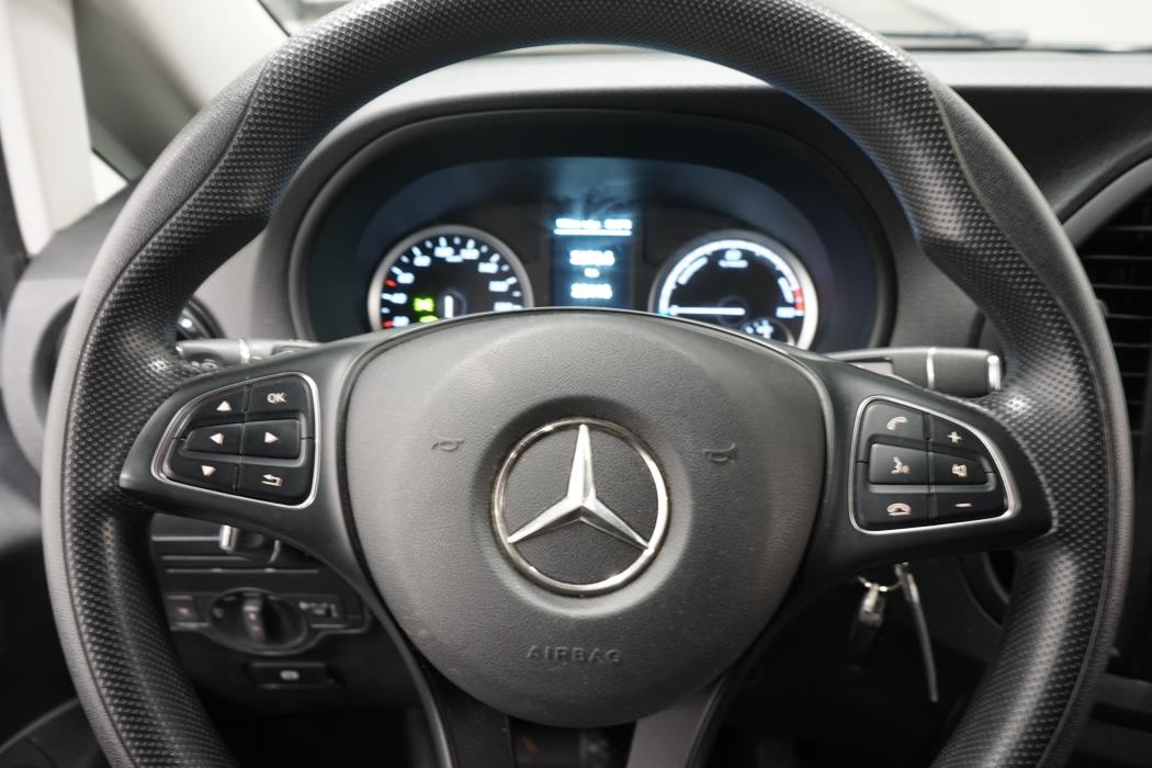 Mercedes-Benz Vito 2023