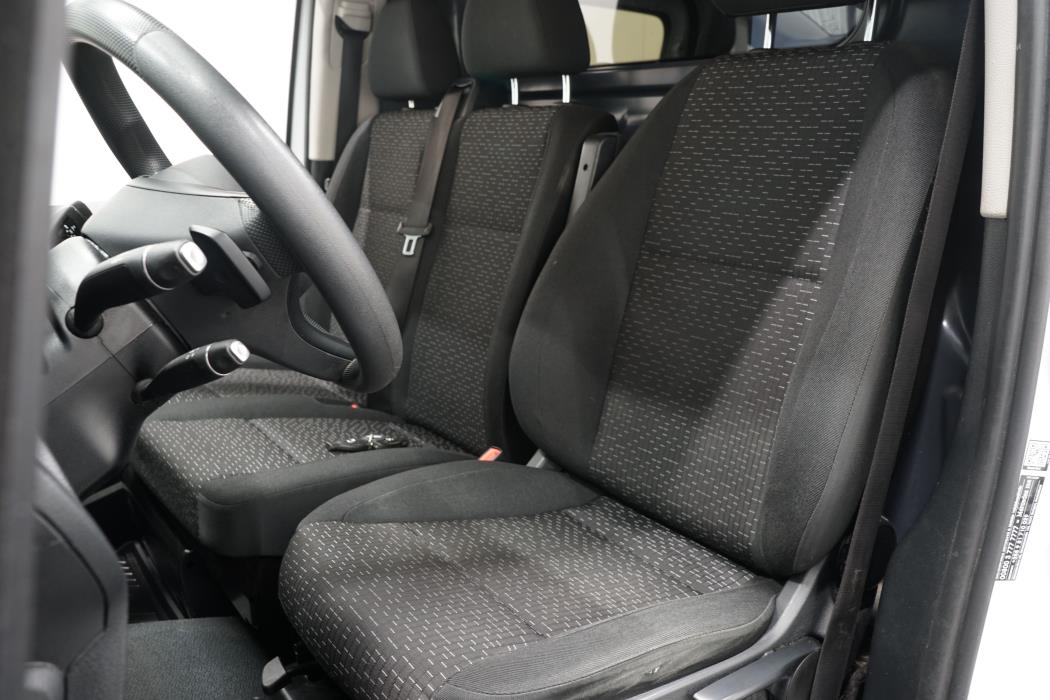 Mercedes-Benz Vito 2023