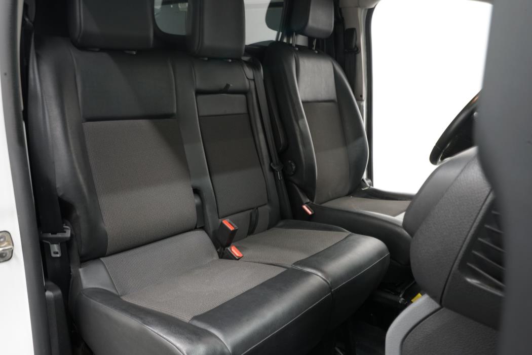 Opel Vivaro 2021