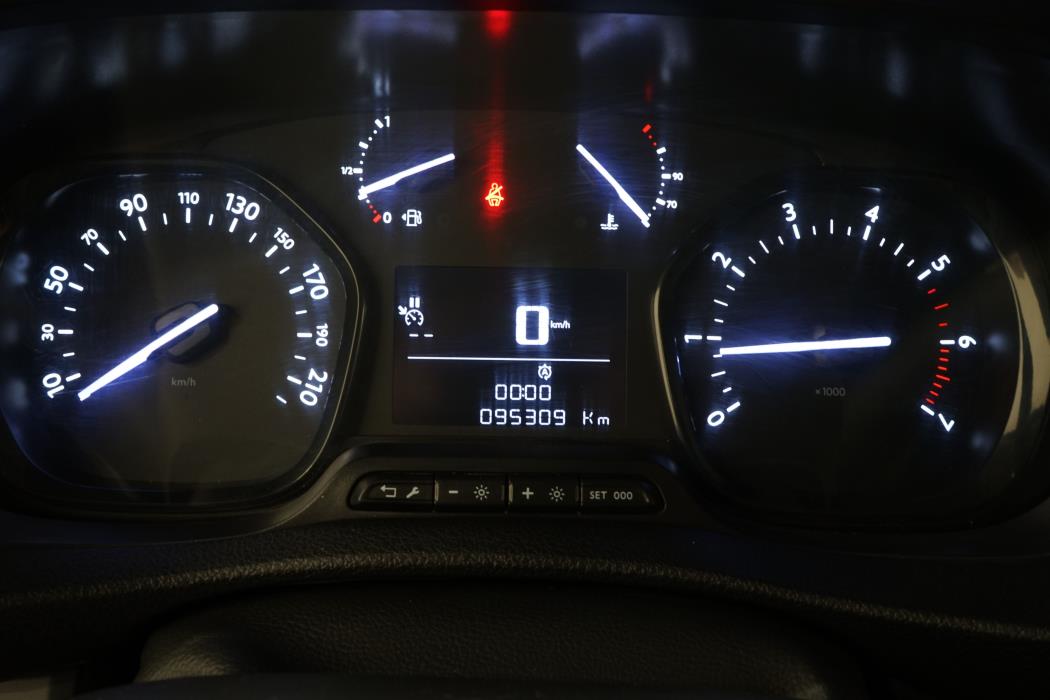 Opel Vivaro 2021