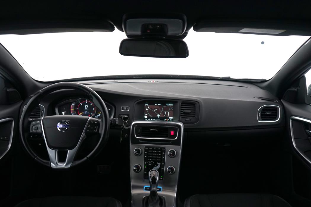 Volvo V60 2016