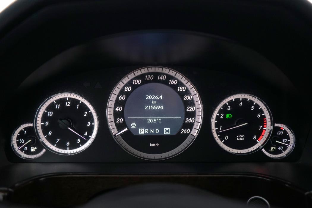Mercedes-Benz E 2010