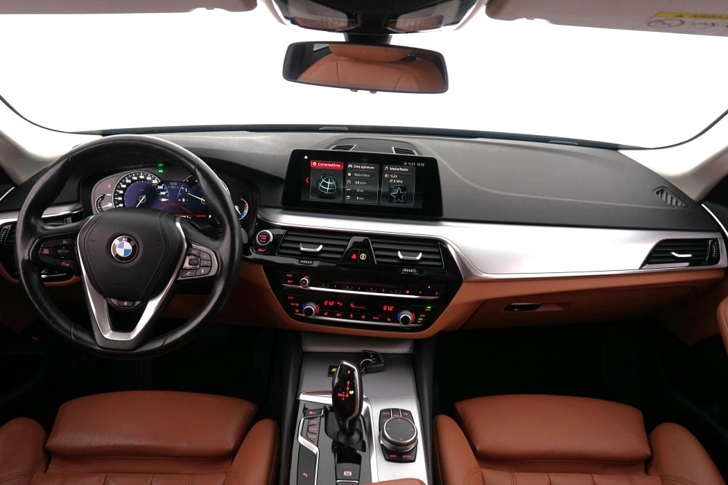 BMW 520 2019