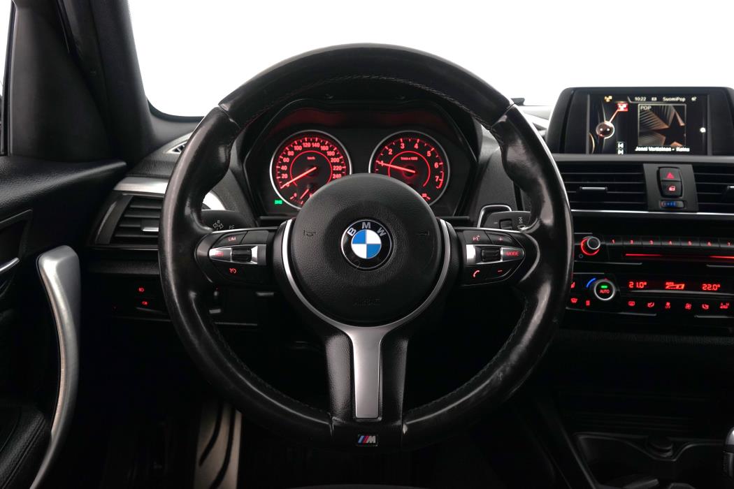 BMW 118 2017