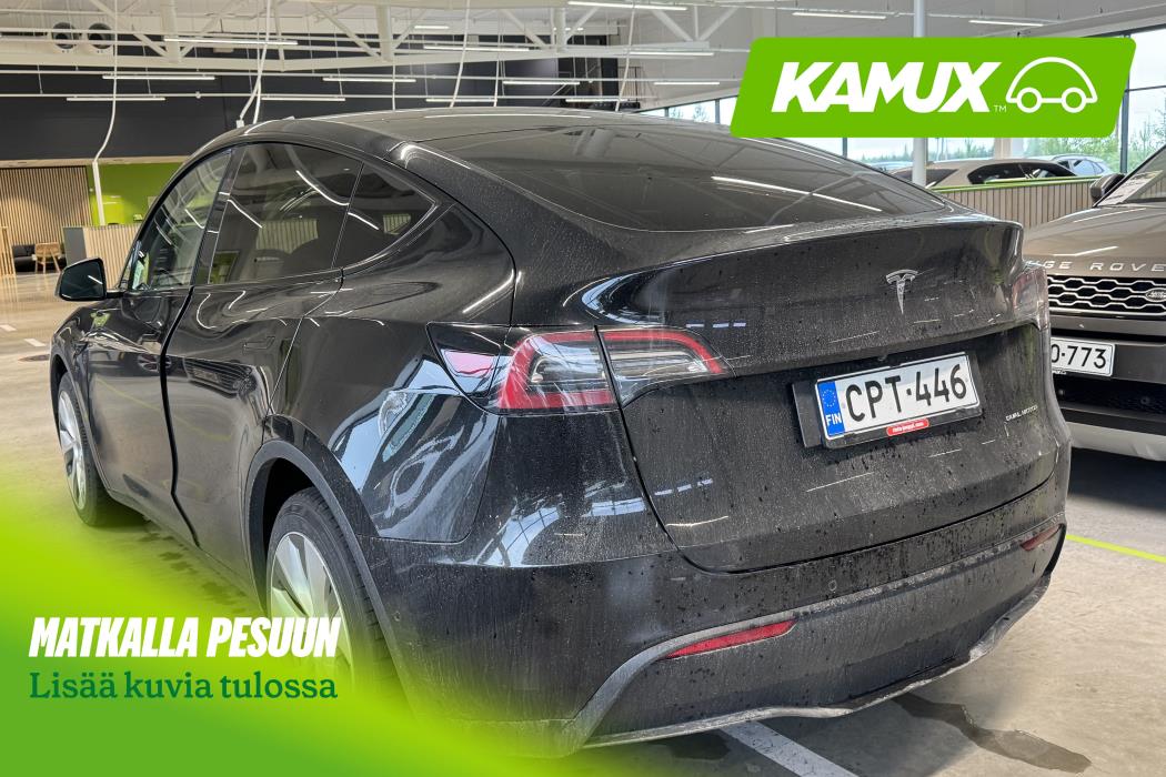 Tesla Model Y 2022