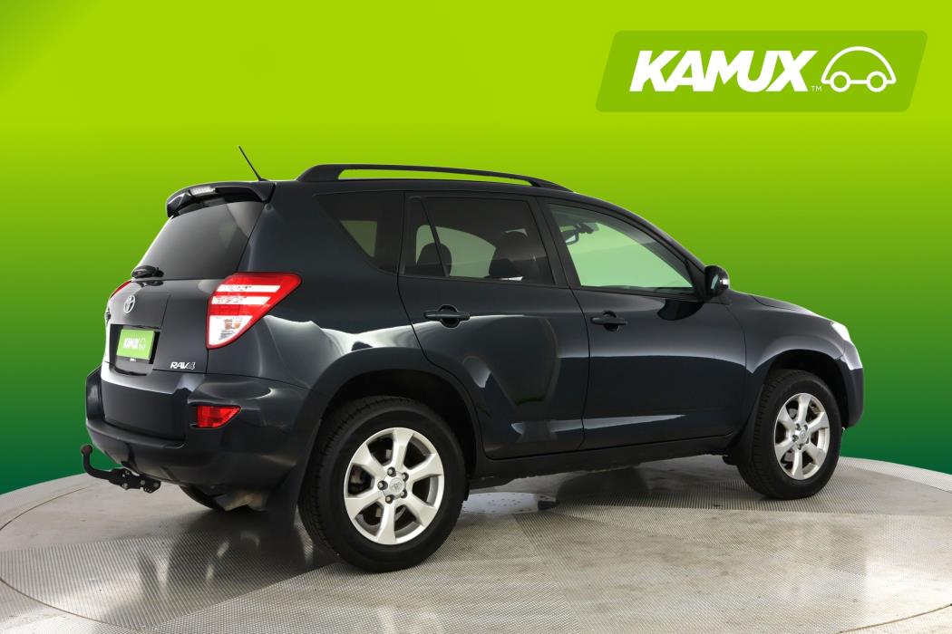 Toyota RAV4 2011