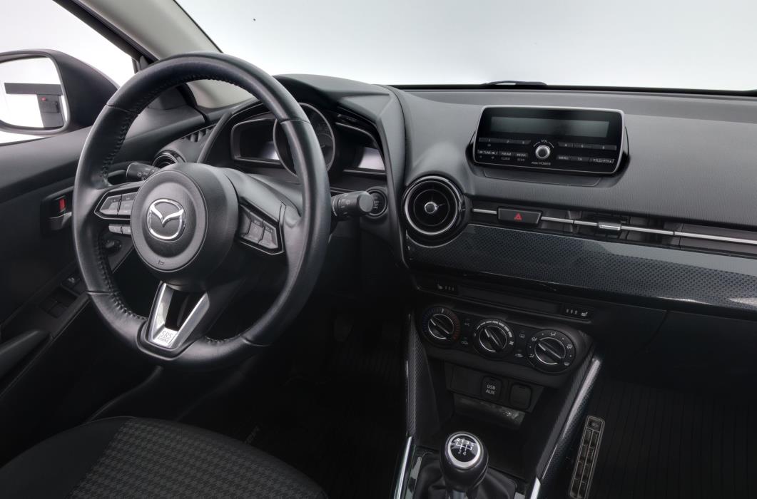 Mazda 2 2017