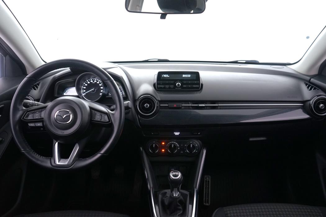 Mazda 2 2017