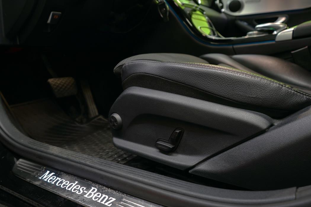 Mercedes-Benz C 2015
