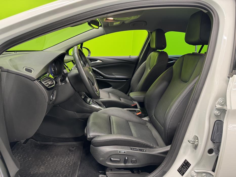 Opel Astra 2020