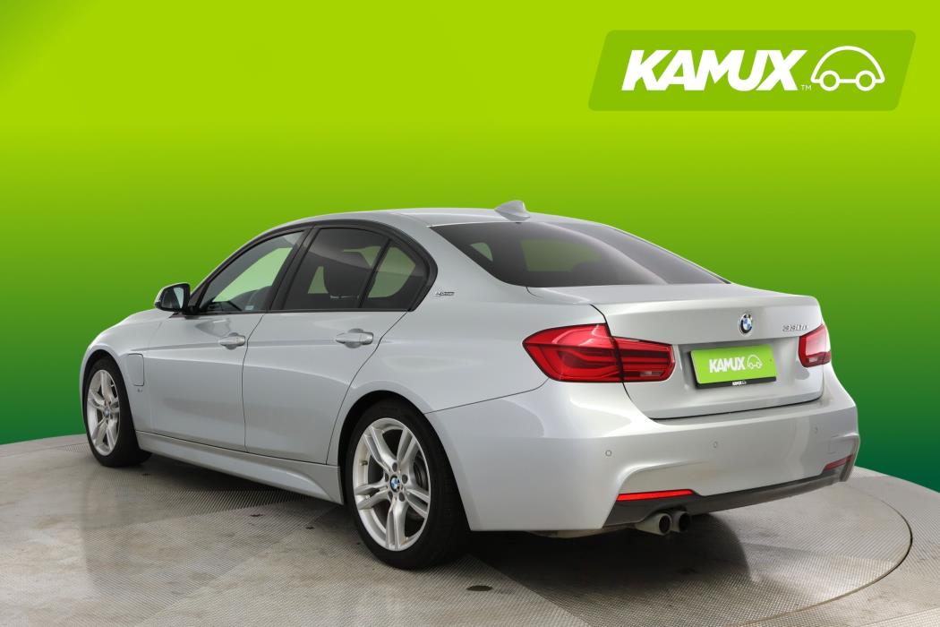 BMW 330 2017