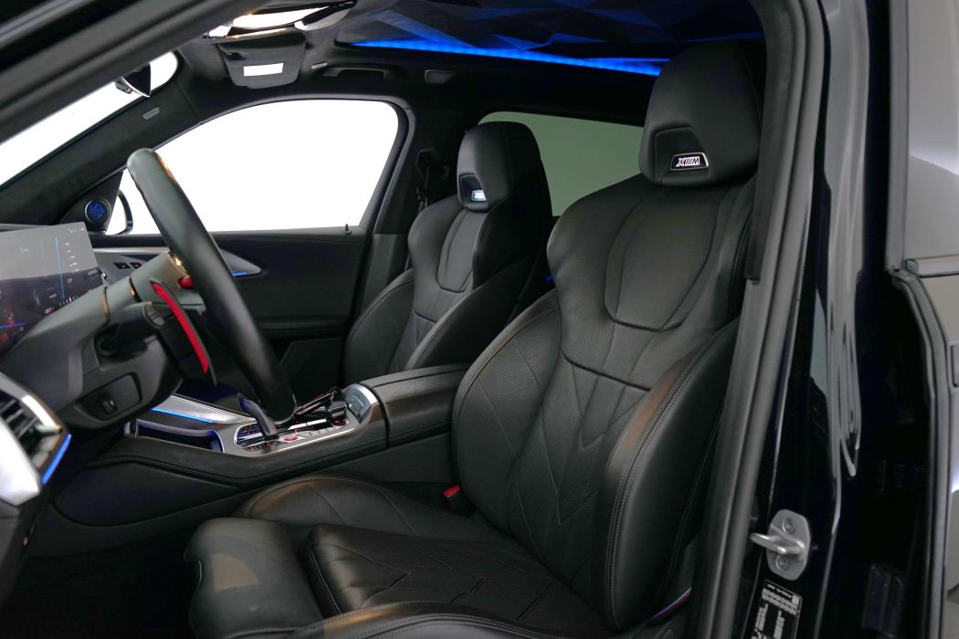 BMW XM 2024