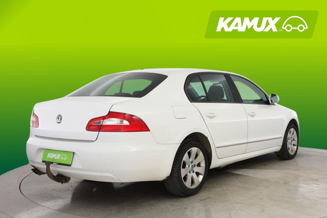 Skoda Superb 2011