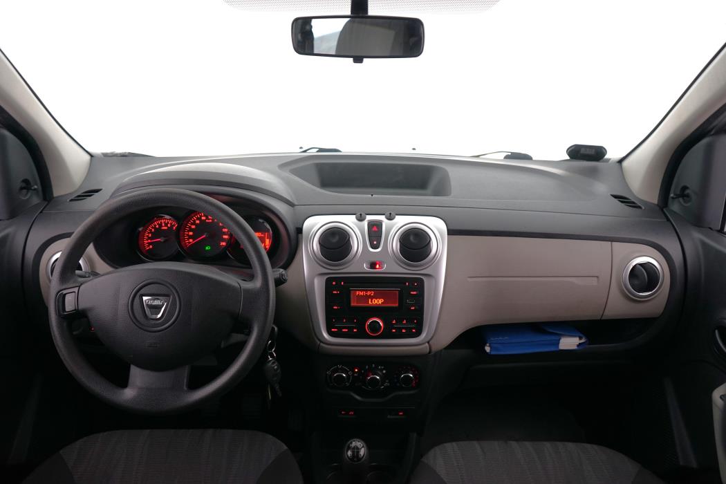 Dacia Lodgy 2013