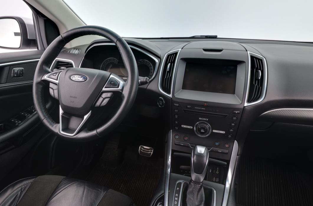 Ford Edge 2016
