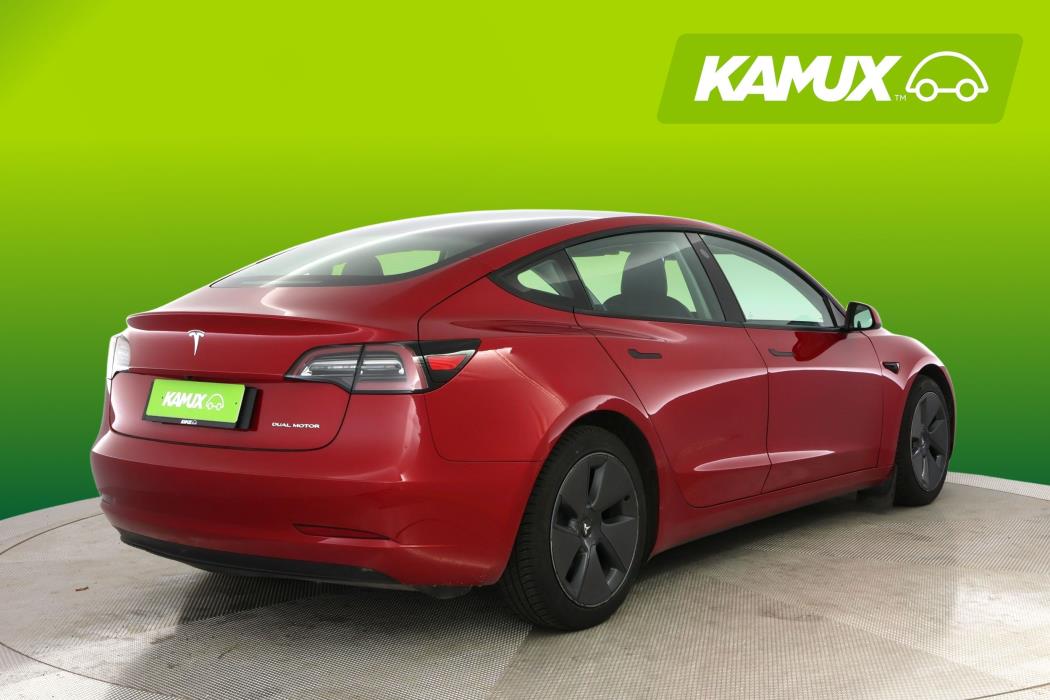 Tesla Model 3 2021
