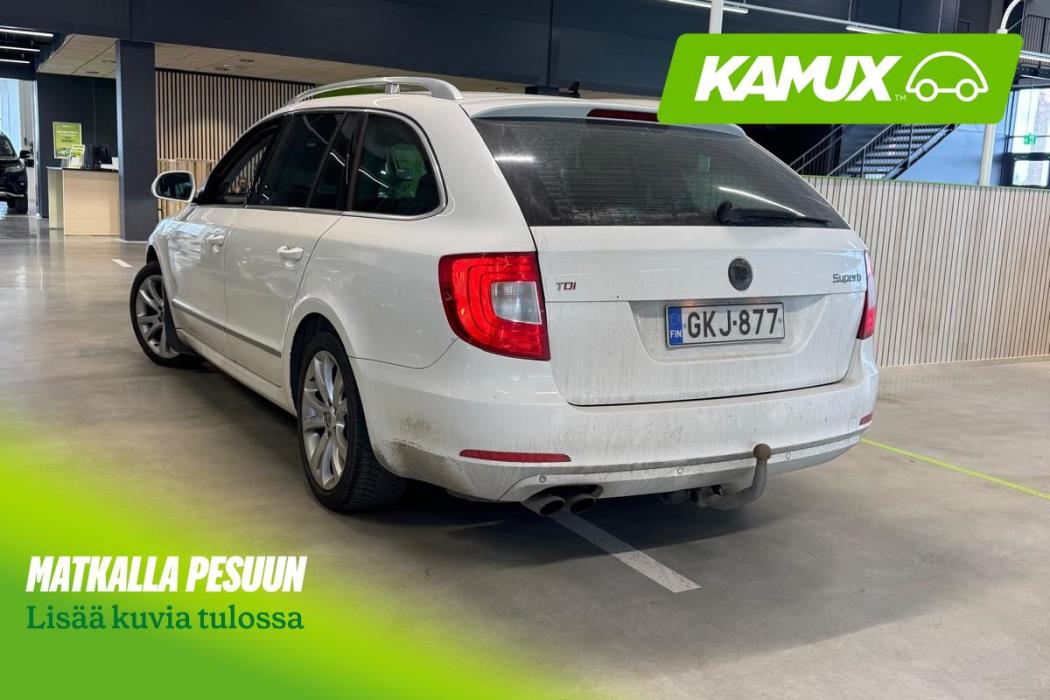 Skoda Superb 2012
