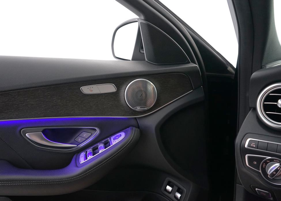 Mercedes-Benz C 2021