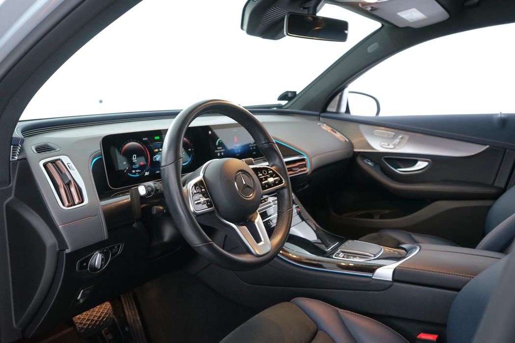 Mercedes-Benz EQC 2020